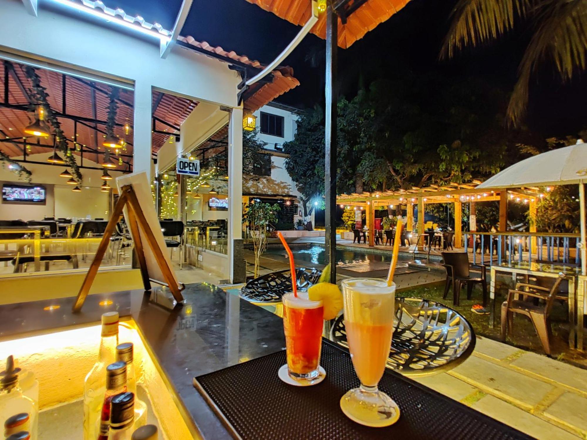 Pushp Vatika Resort & Lawns 나비뭄바이 외부 사진